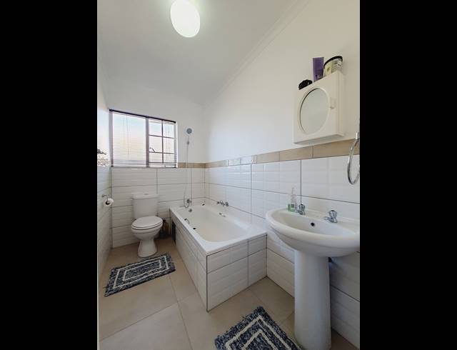 2 BEDROOM APARTMENT RENTED IN NOORDWYK